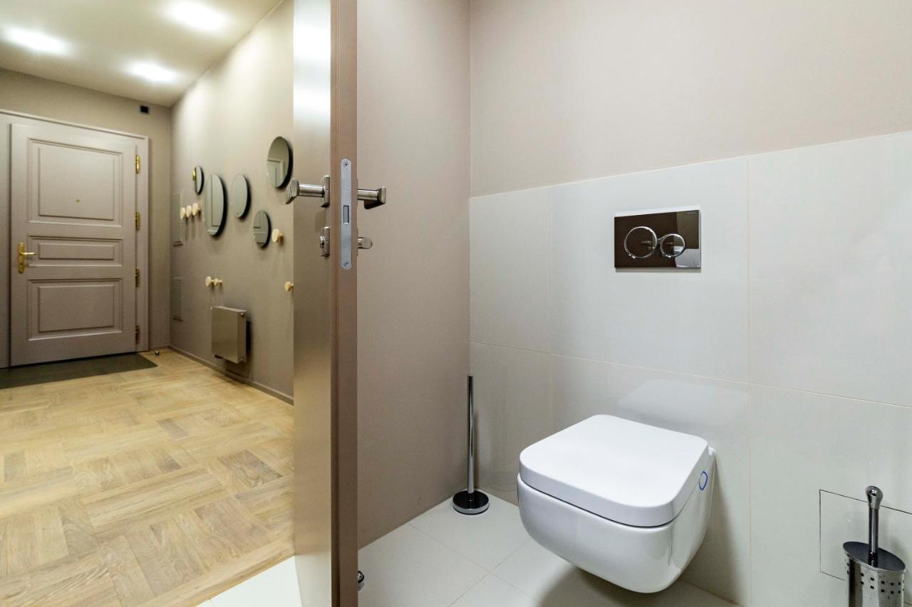 شقة New Luxury Apt With Ac&Parking In The Center Of براغ المظهر الخارجي الصورة