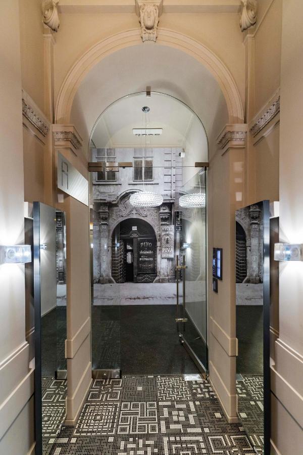 شقة New Luxury Apt With Ac&Parking In The Center Of براغ المظهر الخارجي الصورة