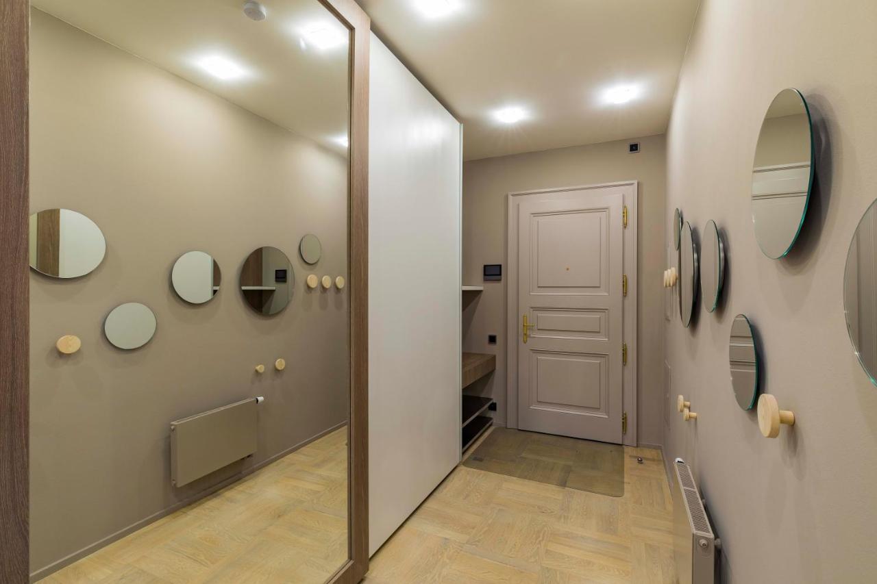 شقة New Luxury Apt With Ac&Parking In The Center Of براغ المظهر الخارجي الصورة
